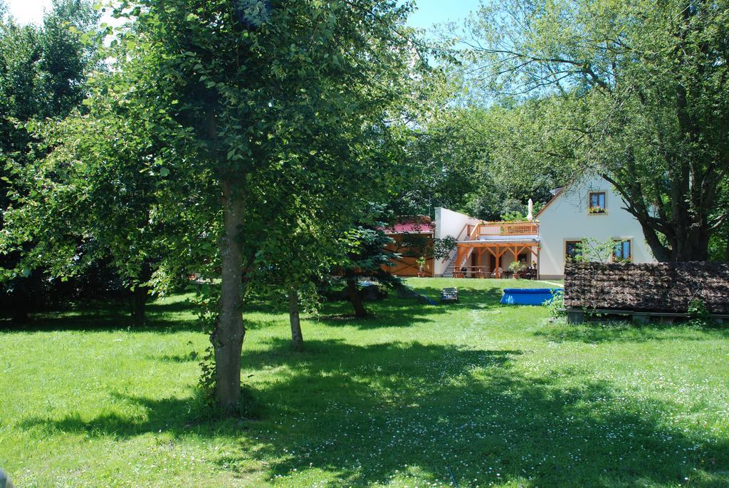 Penzion Staj Navary Apartment Bagian luar foto